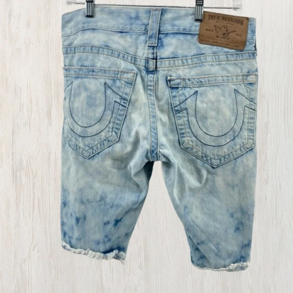 True Religion Section Geno Button Fly Cut Off Shorts Men 30 Bleach Wash USA
